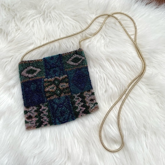 Beaded Crossbody Bag - Picture 7 of 7